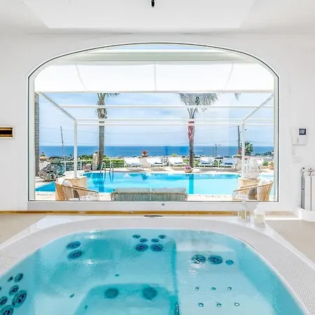 Villa Solemare By Raro *