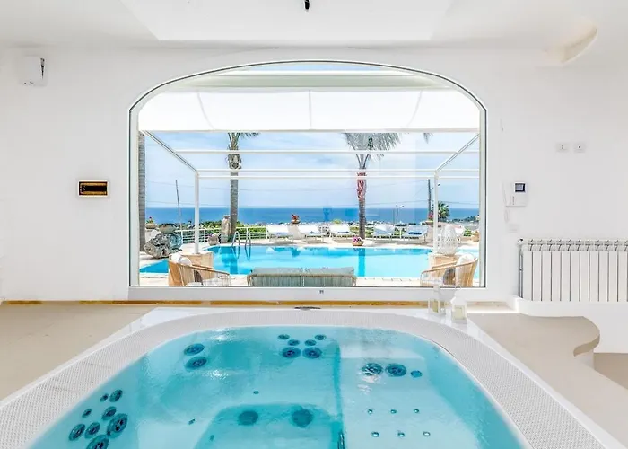 Villa Solemare By Raro *